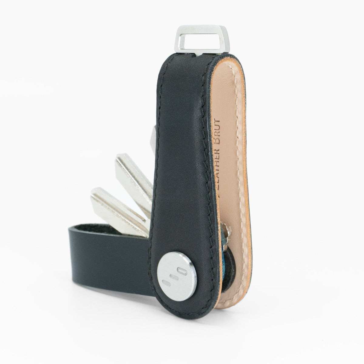 Black NOVONAPPA calfskin key organizer, closed view