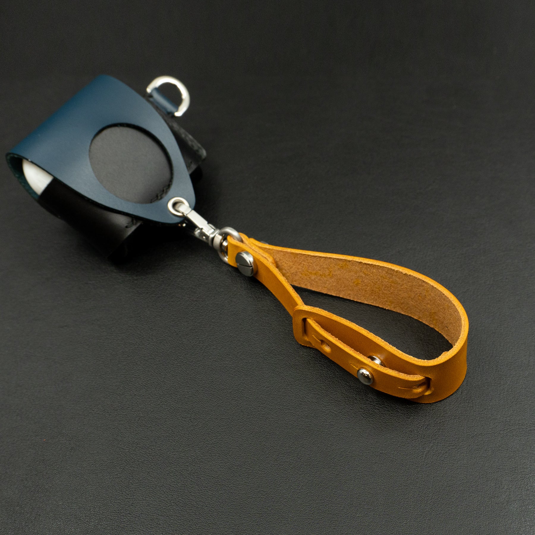 Adjustable Leather Strap with Swivel Hardware