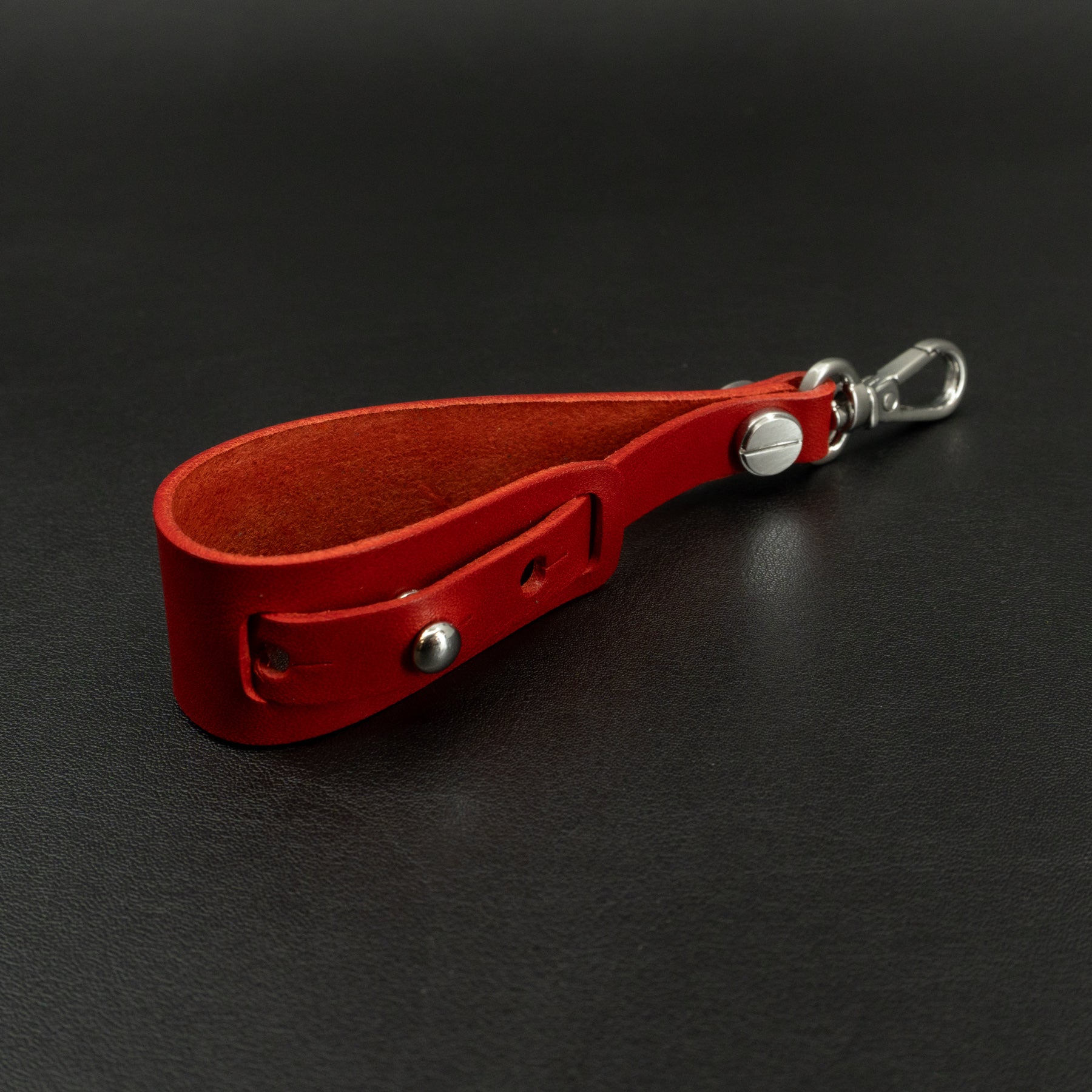 Adjustable Leather Strap with Swivel Hardware