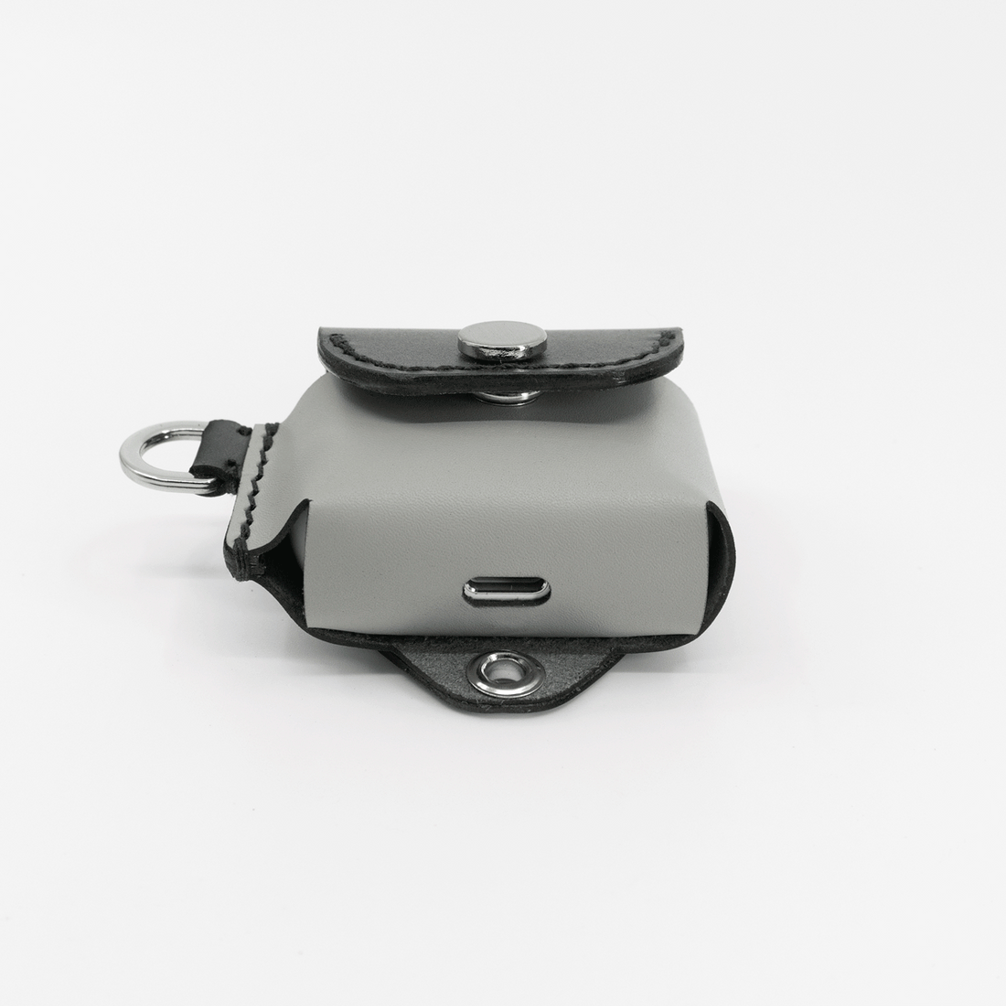 AirPods 4 Leather Case – Gaeta Leather with Optional Strap
