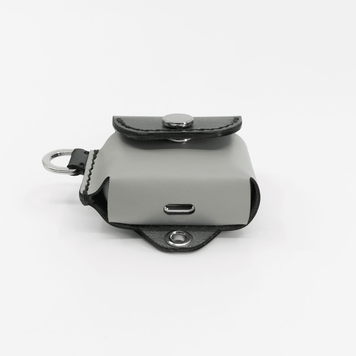 AirPods 4 Leather Case – Gaeta Leather with Optional Strap