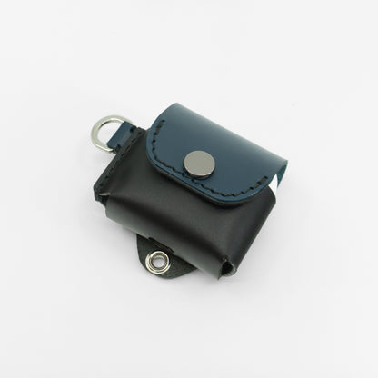 AirPods 4 Leather Case – Gaeta Leather with Optional Strap