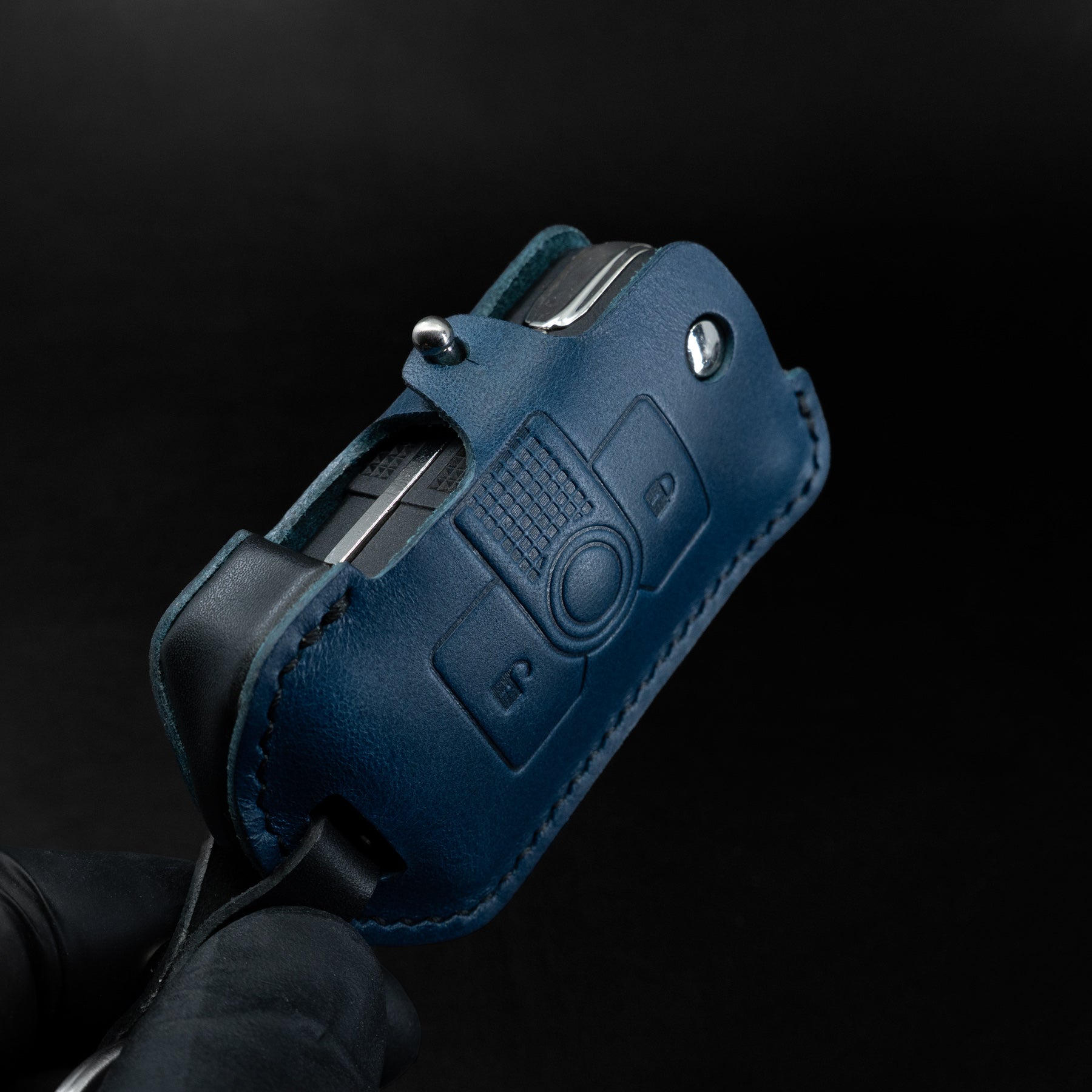 INEOS Grenadier Leather Key Case - Navy/Black