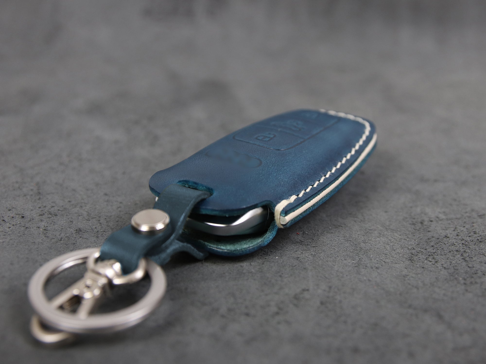 Audi Series [4] Leather Case for Audi Q7, A6, E-Tron, A6L, A8L, A6, A7, A8, Q8 - Italian Veg-Tanned Leather