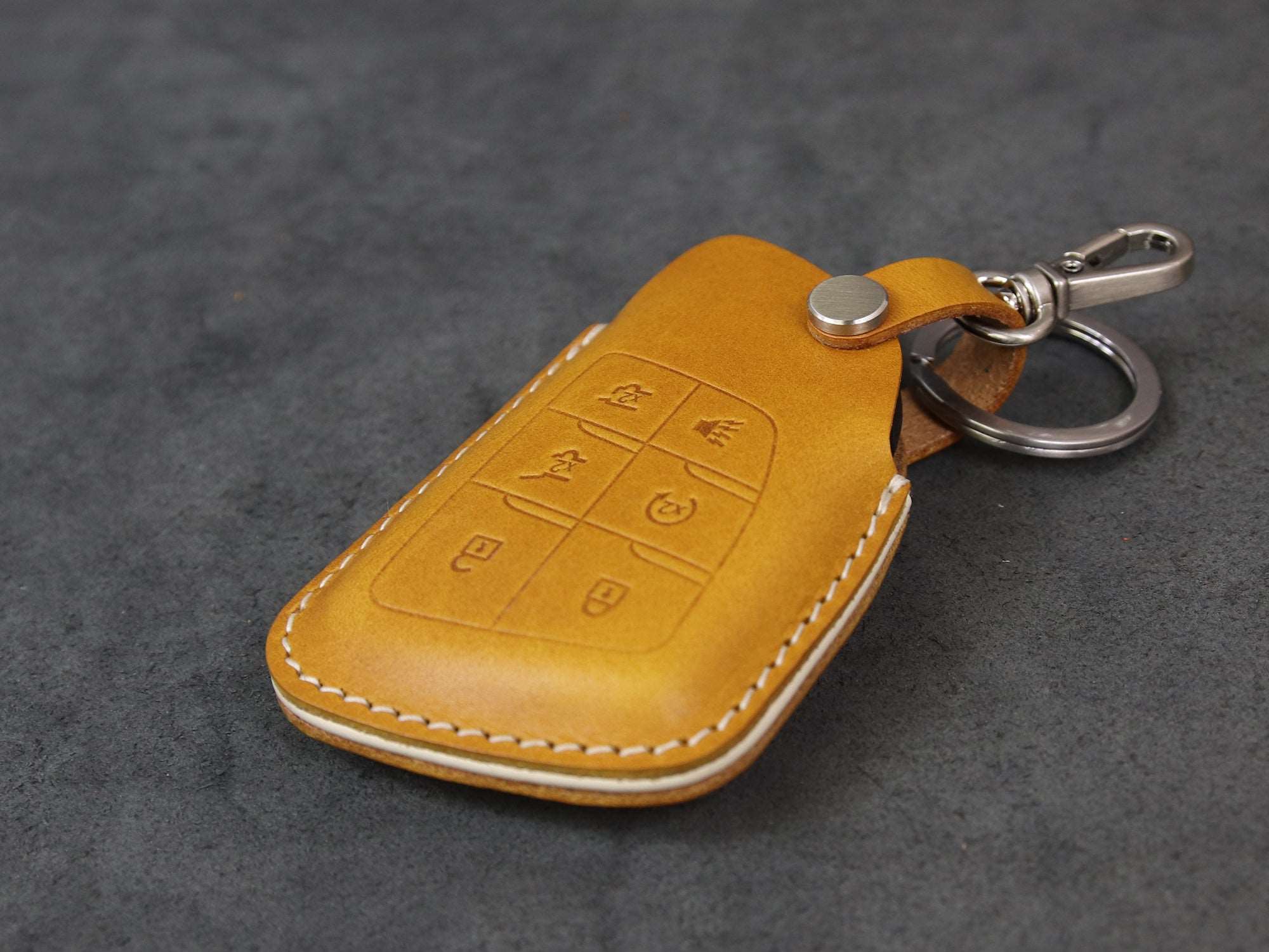 Chevrolet / GMC [4-6]  Key Fob Cover Fits Tahoe, Suburban / Yukon  - Italian Veg-Tanned Leather -6 Buttons