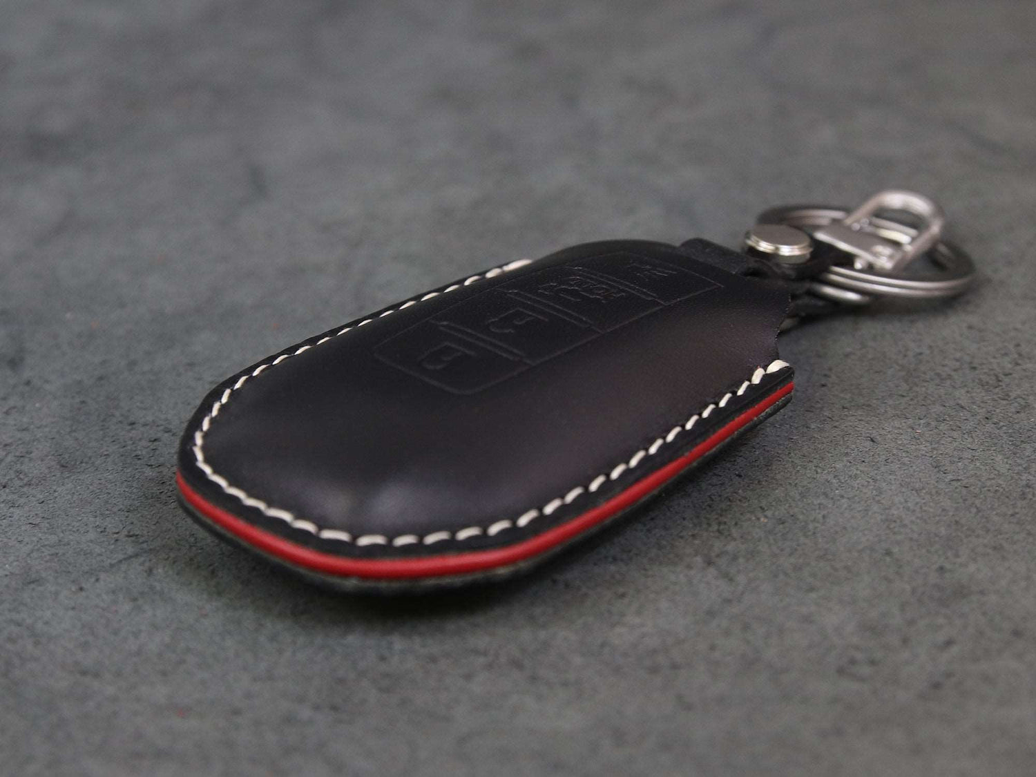 Infiniti [2-4] Leather Key Case - QX60 Q50 - Italian Veg-tanned Leather - 4 Buttons