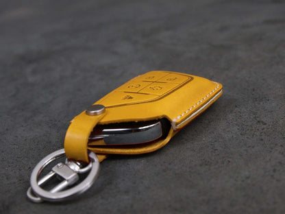 Cadillac [2-5] Key Fob Leather Case - Italian Veg-Tanned Leather -5 Buttons