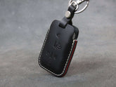 Chevrolet / GMC [3-5BT] Handmade Key Fob Cover for - Silverado / Sierra - Italian Veg-Tanned Leather -5 Buttons