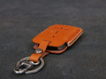 Chevrolet / GMC [3-5BT] Handmade Key Fob Cover for - Silverado / Sierra - Italian Veg-Tanned Leather -5 Buttons