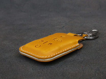 Chevrolet / GMC [3-5BT] Handmade Key Fob Cover for - Silverado / Sierra - Italian Veg-Tanned Leather -5 Buttons