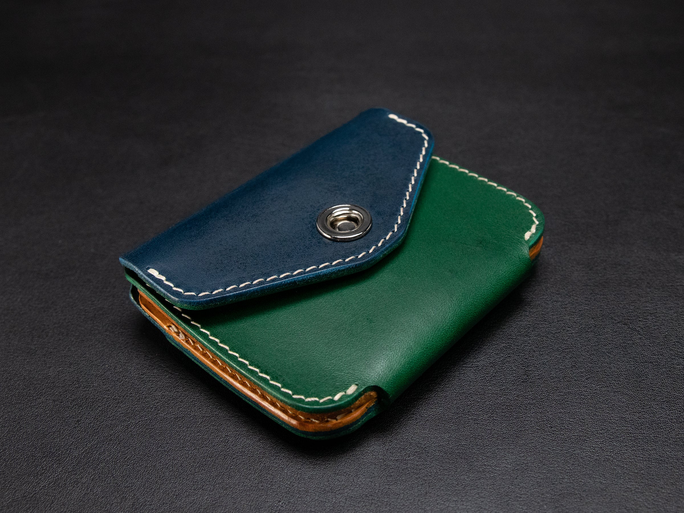 AirTag Leather Wallet [TW-GN]  - Card Holder - Premium Italian Veg-Tanned Leather - Personalized Stamp - Handcrafted in USA