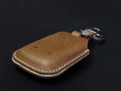 Chevrolet / GMC [1-5]  Key Fob Cover - Silverado 1500, 2500, 3500 / Sierra, Acadia, Sierra, Terrain, etc. - Italian Veg-Tanned Leather -5 Buttons