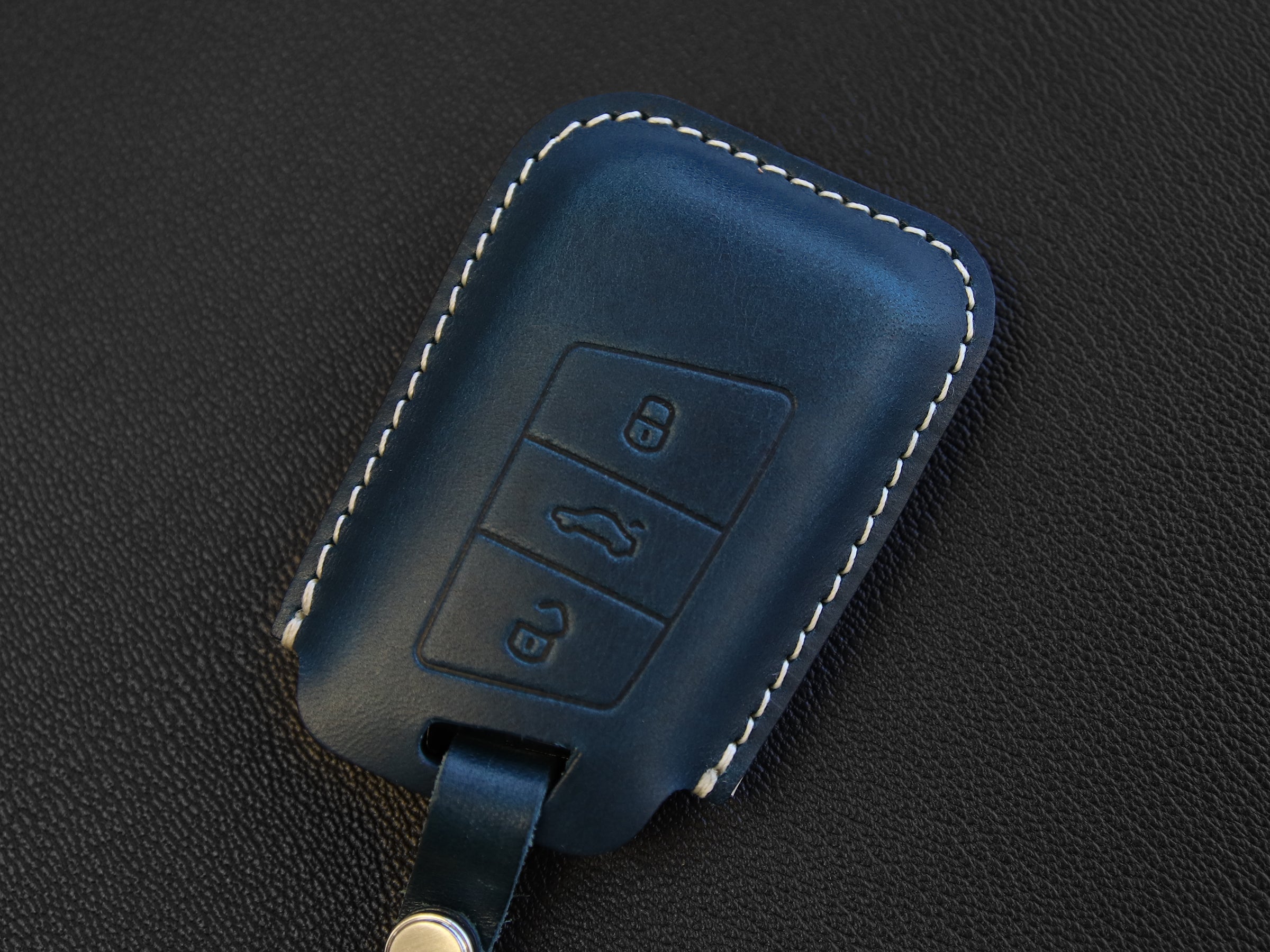 Volkswagen [2A-3B] Key fob Cover -Tiguan, Passat, Jetta / Skoda Superb, A7 - Italian Veg-Tanned Leather