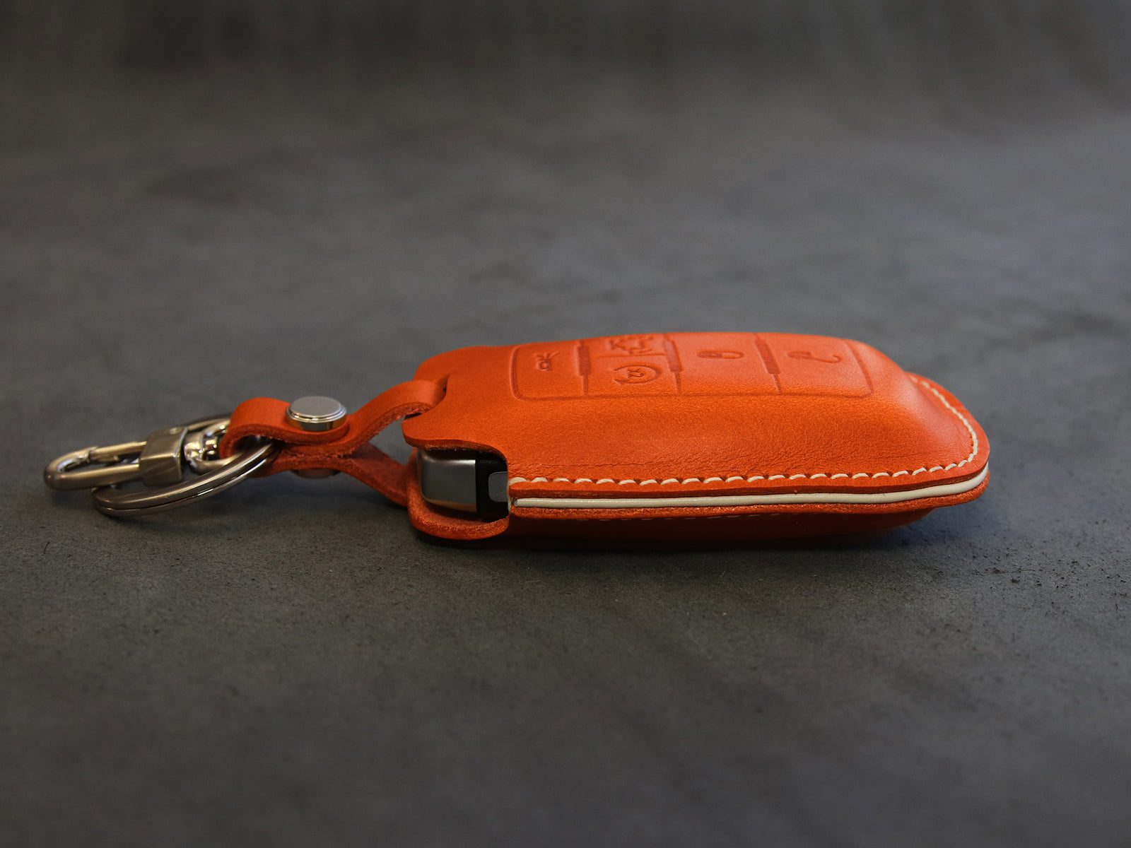 RAM [1-5] Key Fob Leather Cover - 1500 - Italian Veg-Tanned Leather - 5 Buttons - Tailgate, Remote Start