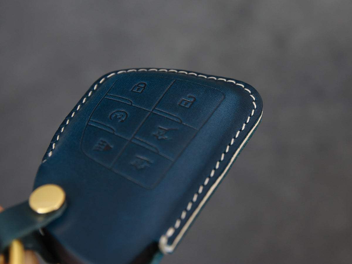 Chevrolet / GMC [4-6]  Key Fob Cover Fits Tahoe, Suburban / Yukon  - Italian Veg-Tanned Leather -6 Buttons