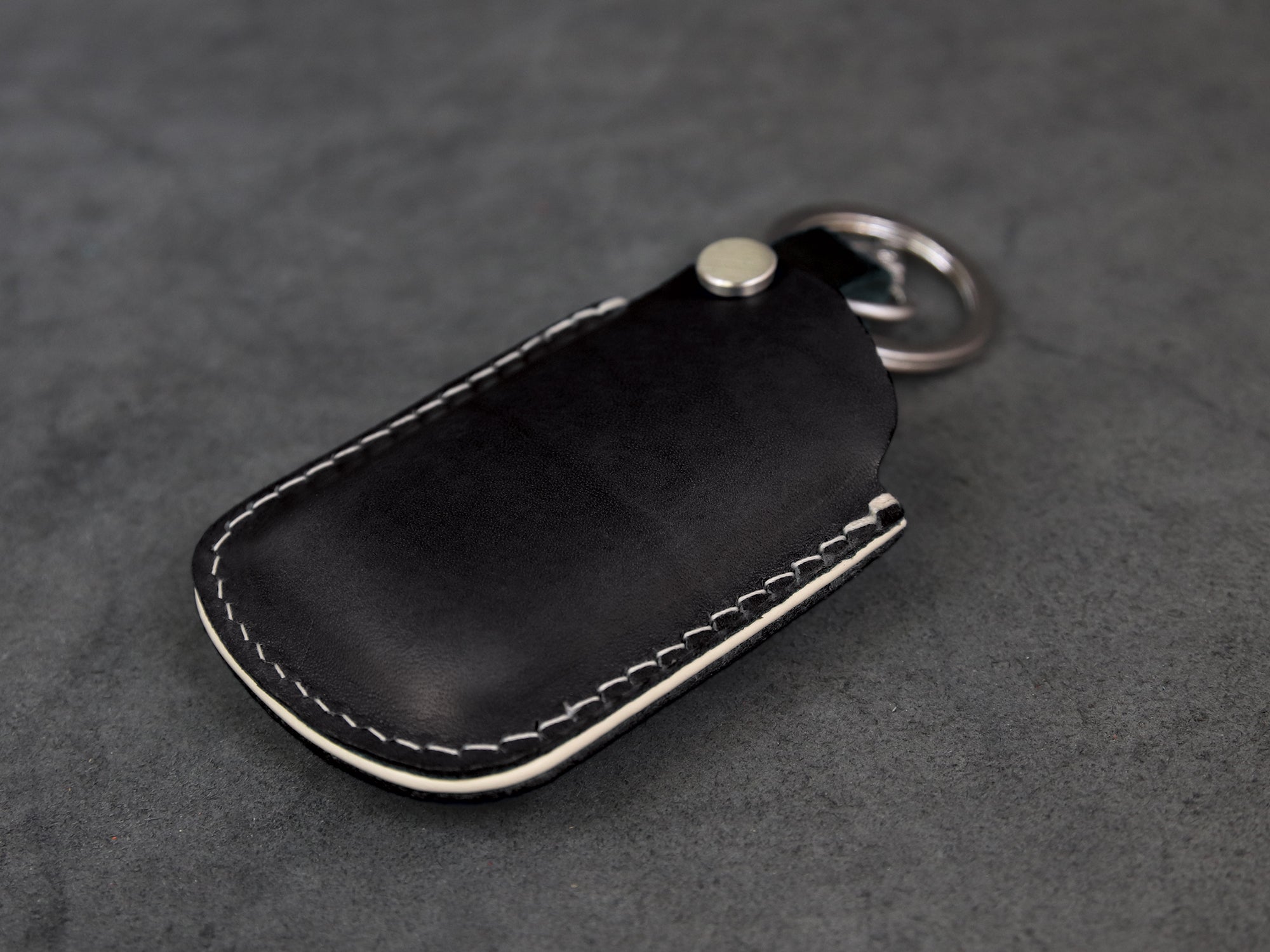 Toyota [2A-4] Leather Key Case for - Camry / Highlander / RAV4 / Avalon, 4 Buttons Cover -Italian Leather