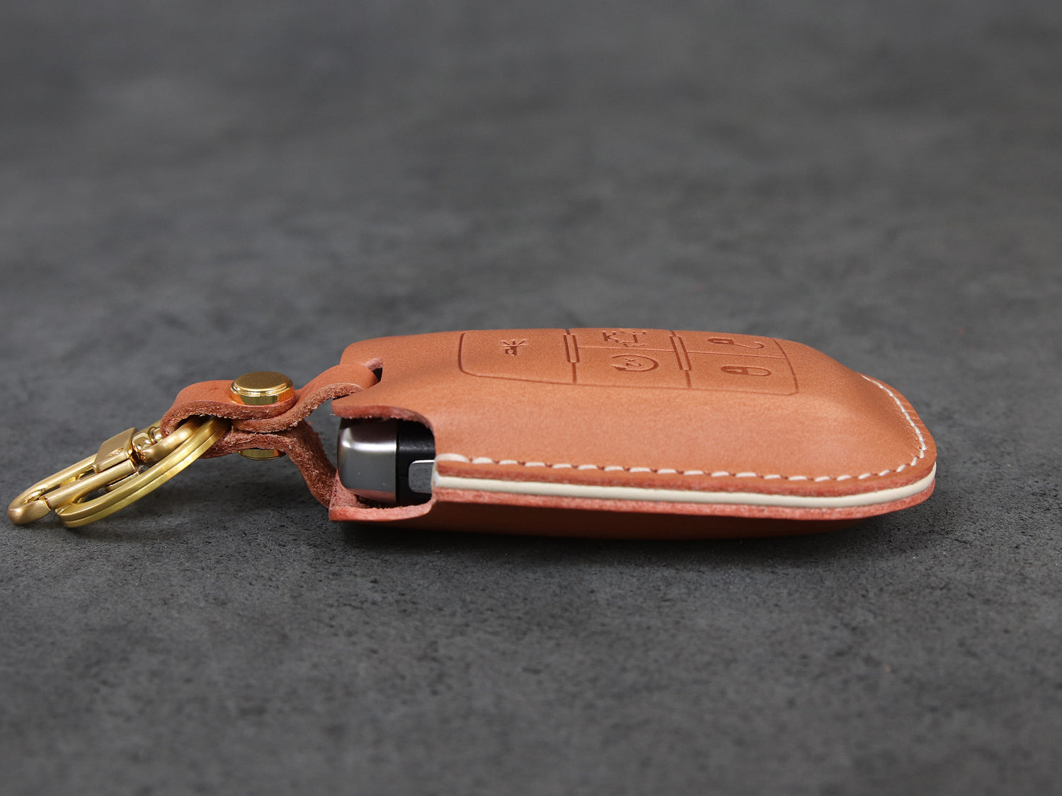 RAM [1A] Key Fob Cover fits 2500, 3500, 4500, 5500 - Italian Veg-Tanned Leather - 4/5 Buttons - Tailgate, Remote Start