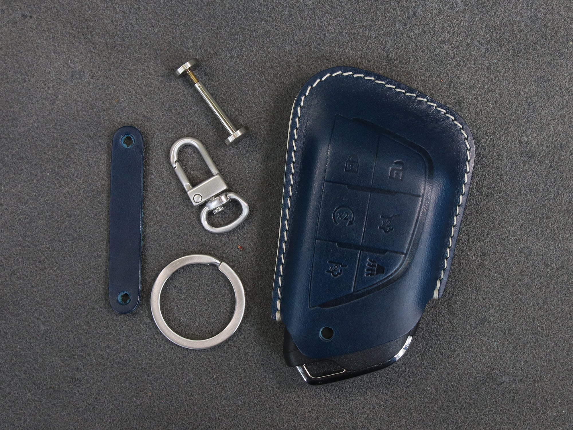 Cadillac [2-6] Escalade Key Fob Leather Case - Italian Veg-Tanned Leather -6 Buttons