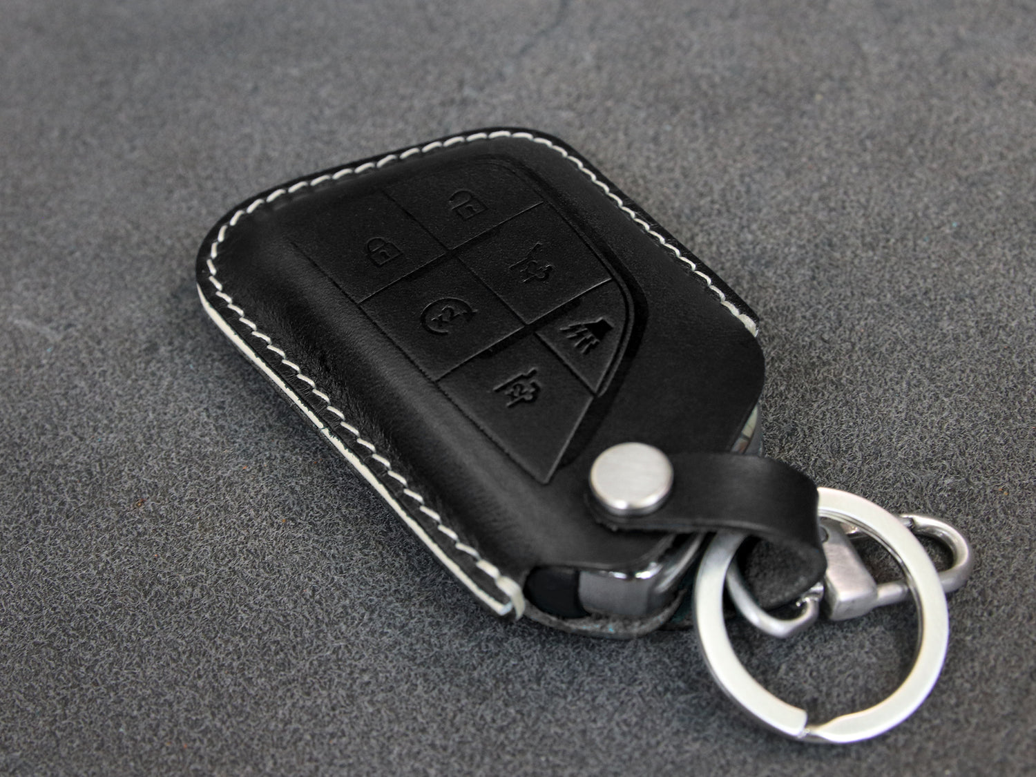 Cadillac [2-6] Escalade Key Fob Leather Case - Italian Veg-Tanned Leather -6 Buttons