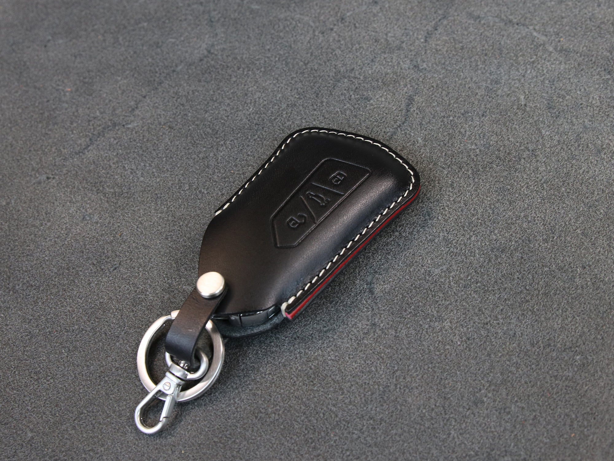 Volkswagen [3-3] Leather Key Case - Golf GTI MK8 ID.4 - 3 Buttons - Italian Veg-Tanned Leather