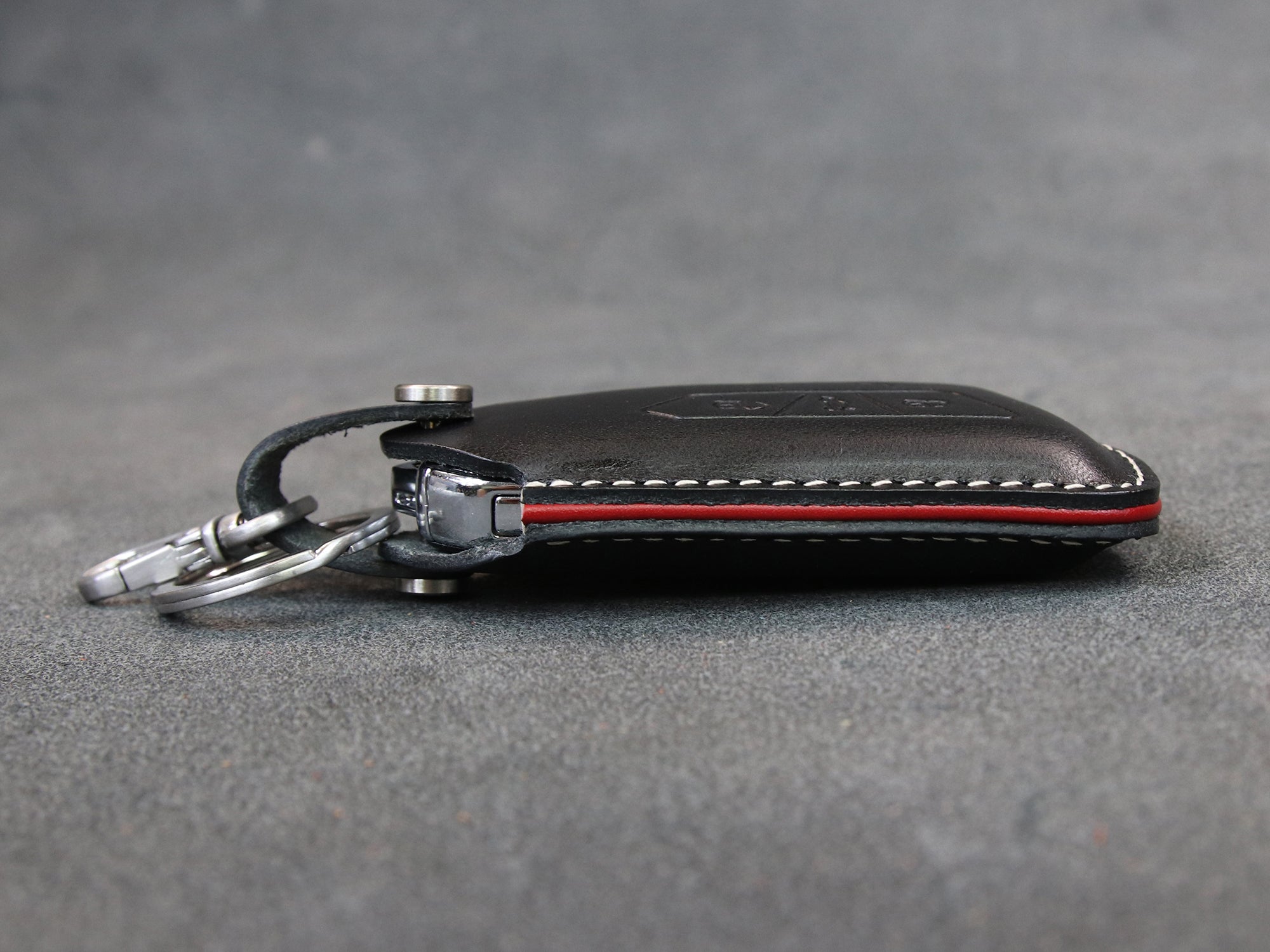 Volkswagen [3-4] Leather Key Case - VW Golf 8 MK8 ID.3 ID.4 - 4 Buttons - Italian Veg-Tanned Leather