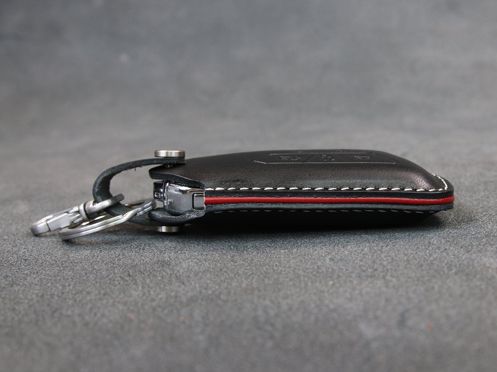 Volkswagen [3-5] Leather Key Case - VW Golf 8 MK8 ID.3 ID.4 - 5 Buttons - Italian Veg-Tanned Leather
