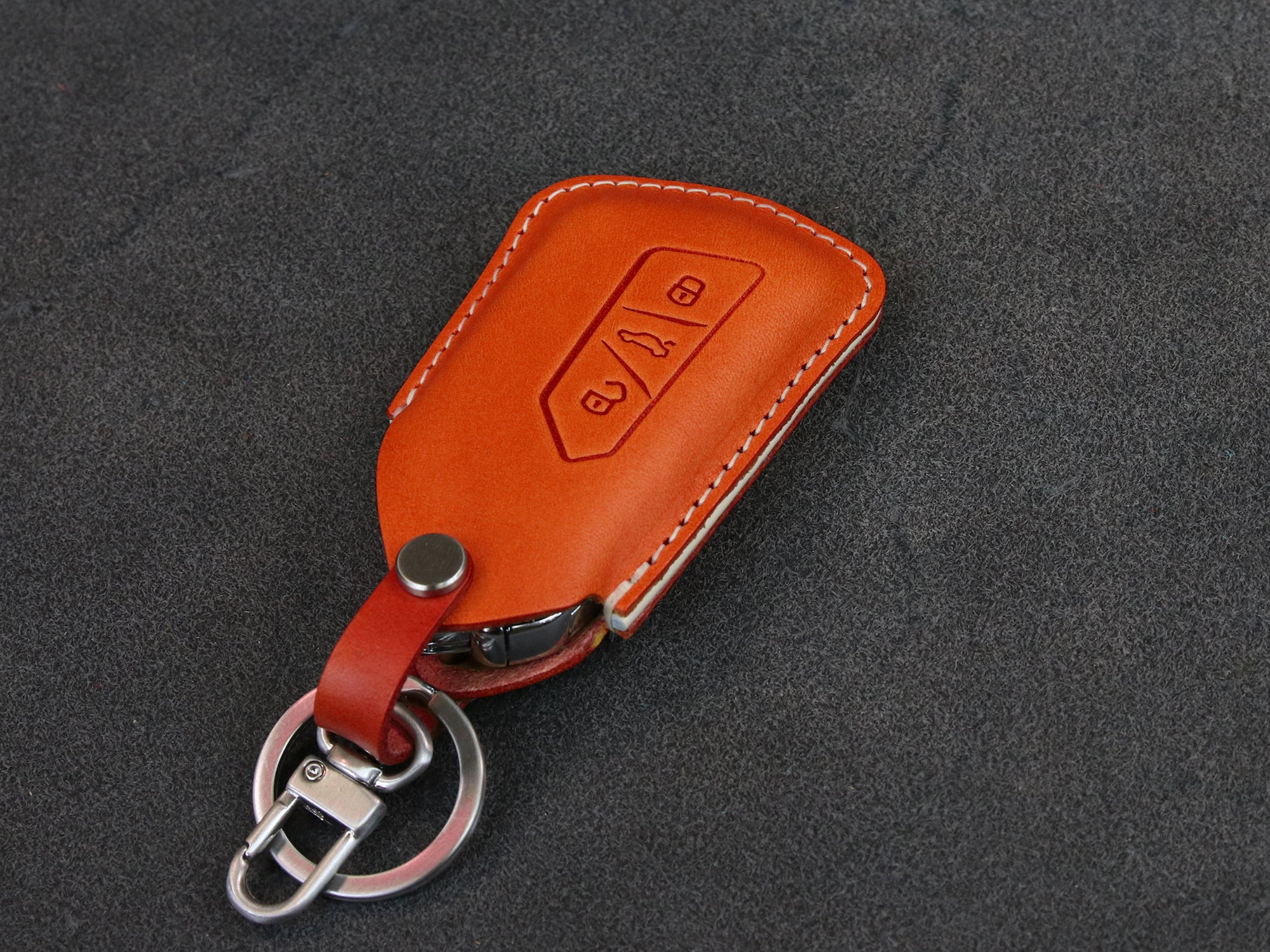 Volkswagen [3-3] Leather Key Case - Golf GTI MK8 ID.4 - 3 Buttons - Italian Veg-Tanned Leather