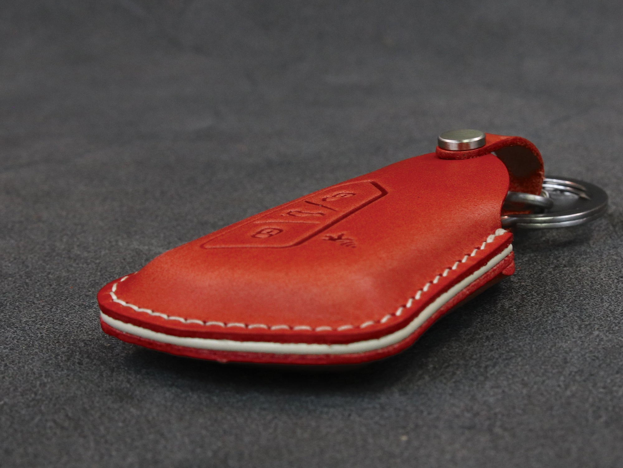 Volkswagen [3-4] Leather Key Case - VW Golf 8 MK8 ID.3 ID.4 - 4 Buttons - Italian Veg-Tanned Leather