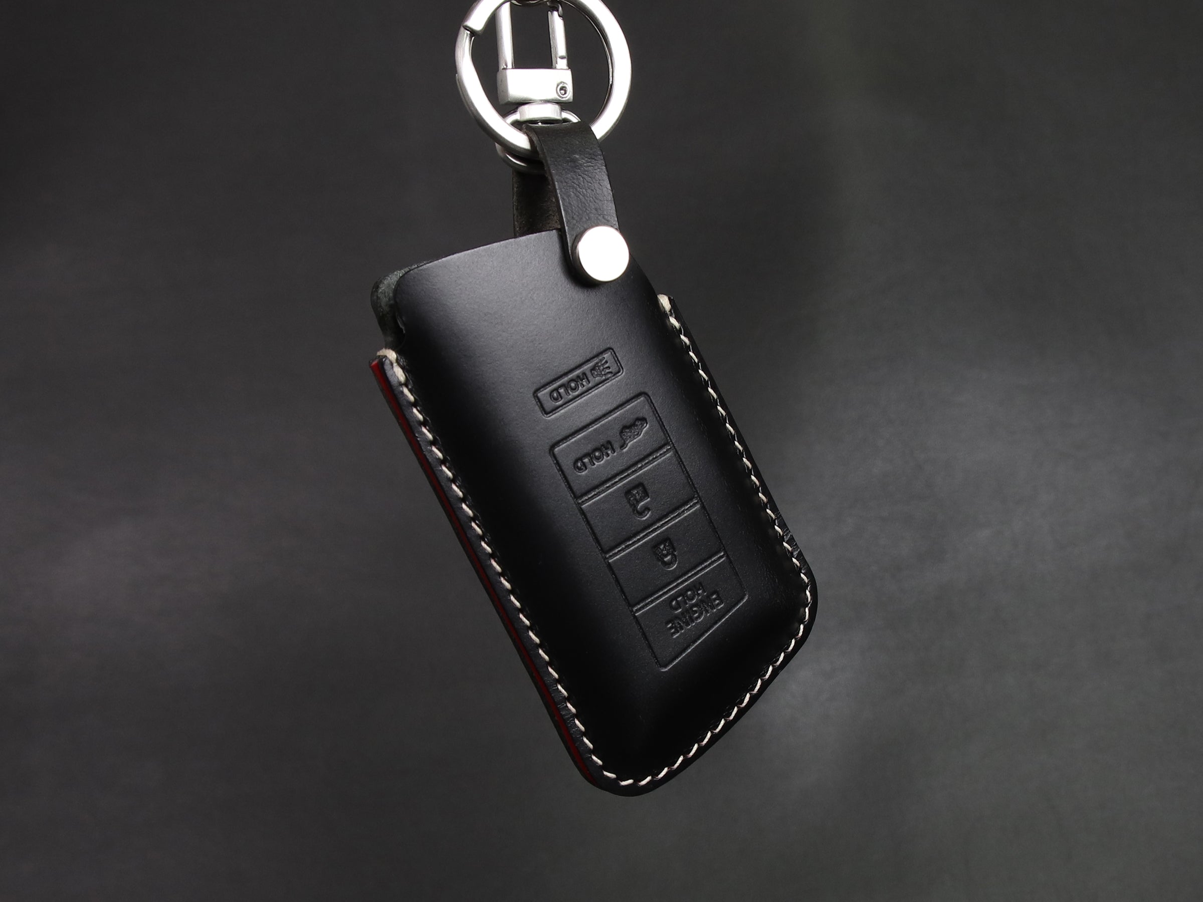 2 Pieces Car Key Case Leather Car Key Holder Car Key Fob Key Fob Holder Key  Case for Car Keys with Metal Hook Key Fob Protector for Remote Key Fob