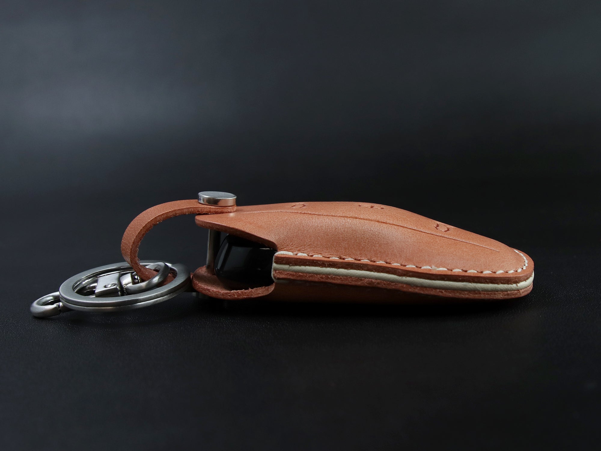 Tesla series [01] Leather Key Fob Cover Model Y / Model 3  - Italian Veg-Tanned Leather