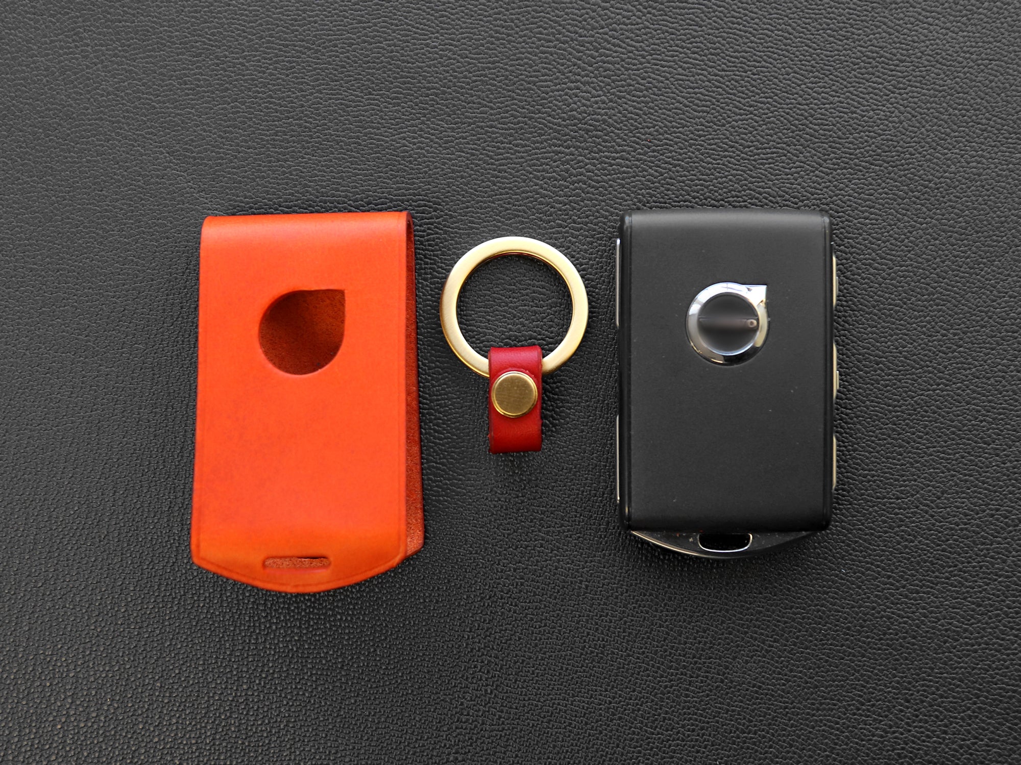 Volvo Series [1] Leather Key Case for 2017~2022 XC90 XC70 XC40 S60 S80 S90 C30 V70 V90 Italian Veg-Tanned Leather