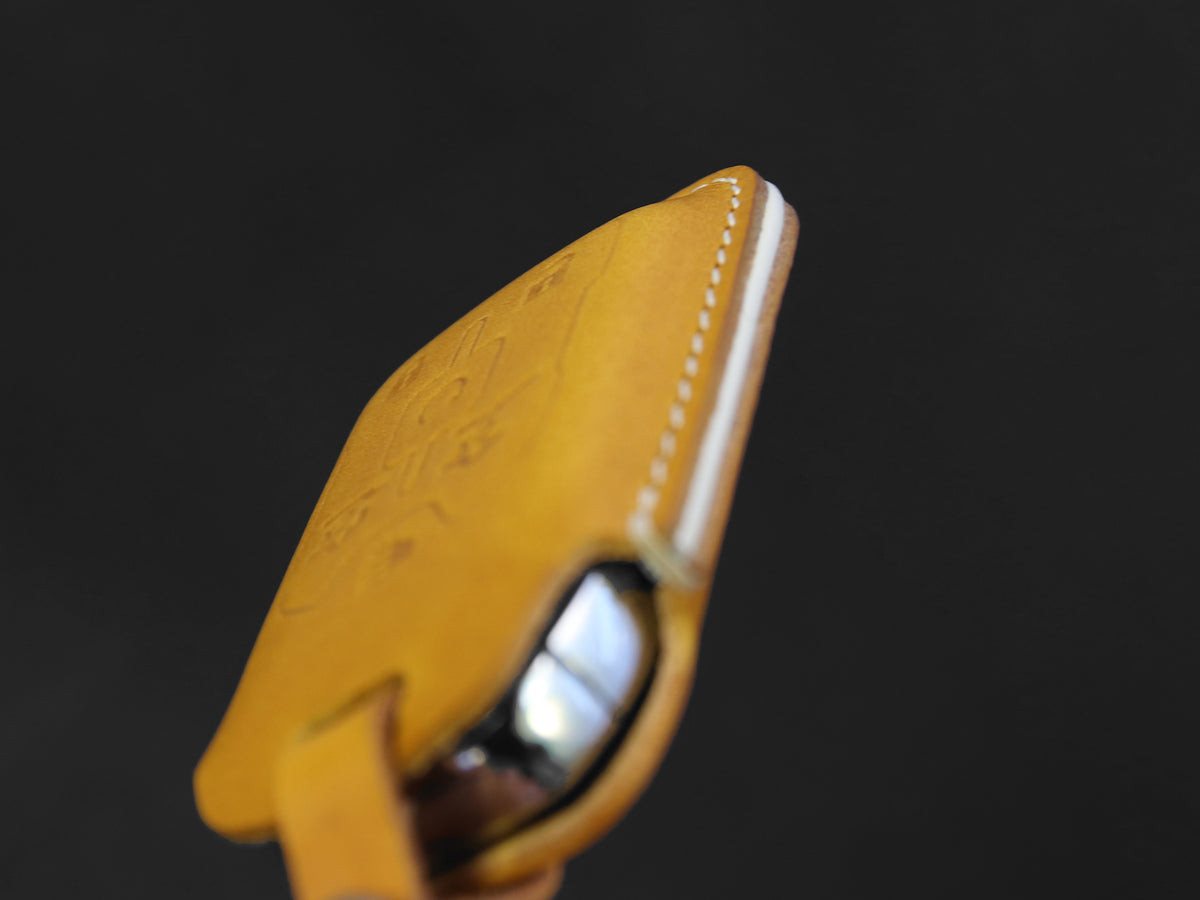 Chevrolet / GMC [1-6]  Key Fob Cover - Tahoe, Suburban / Yukon  - Italian Veg-Tanned Leather -6 Buttons