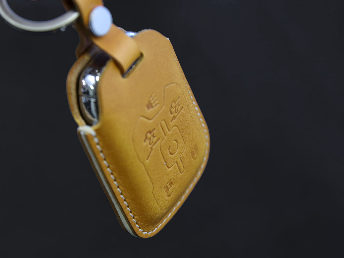 Chevrolet / GMC [1-6]  Key Fob Cover - Tahoe, Suburban / Yukon  - Italian Veg-Tanned Leather -6 Buttons