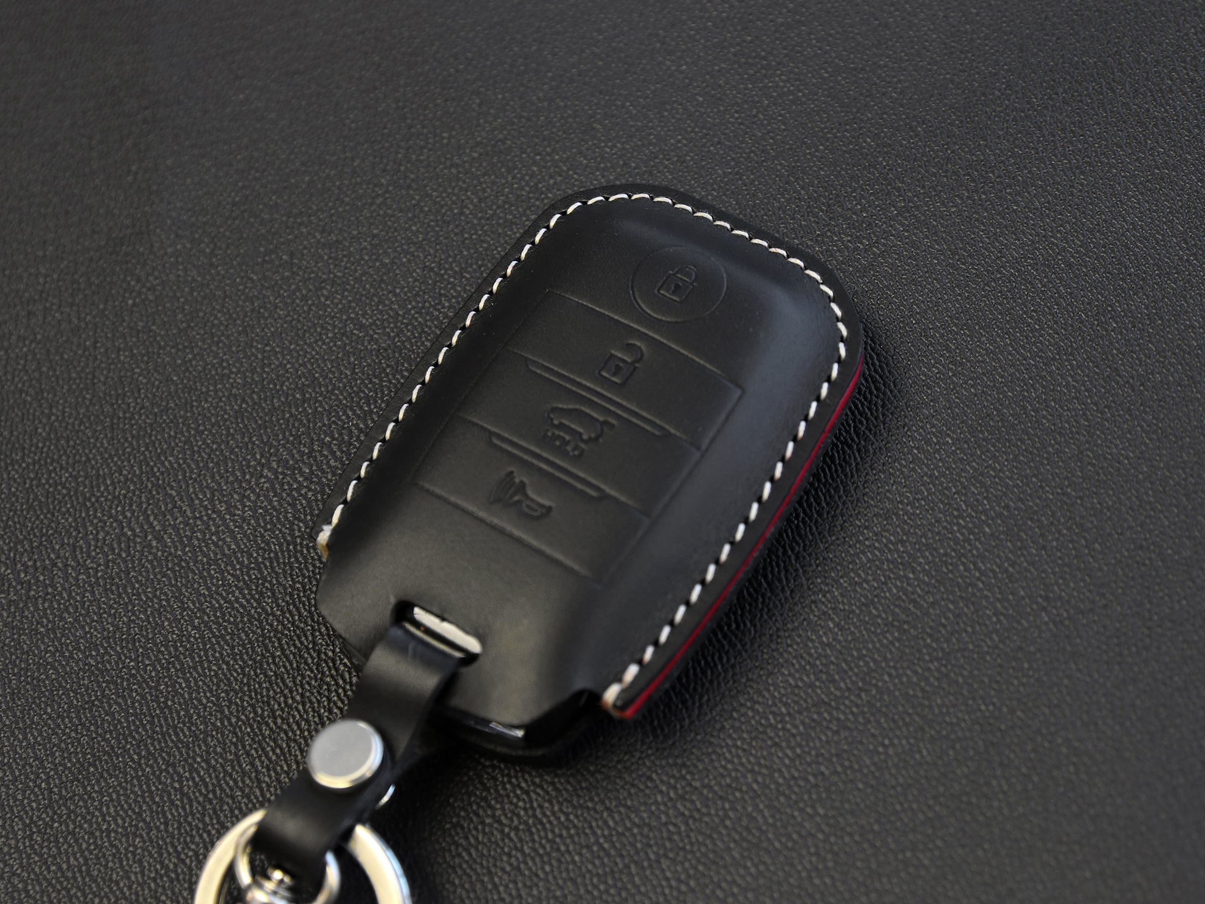 Kia [1-4] Key Cover - K3, K5, Cerato, Forte, Sorento, Rio, Rio5 - Italian Veg-Tanned Leather - 4 Buttons