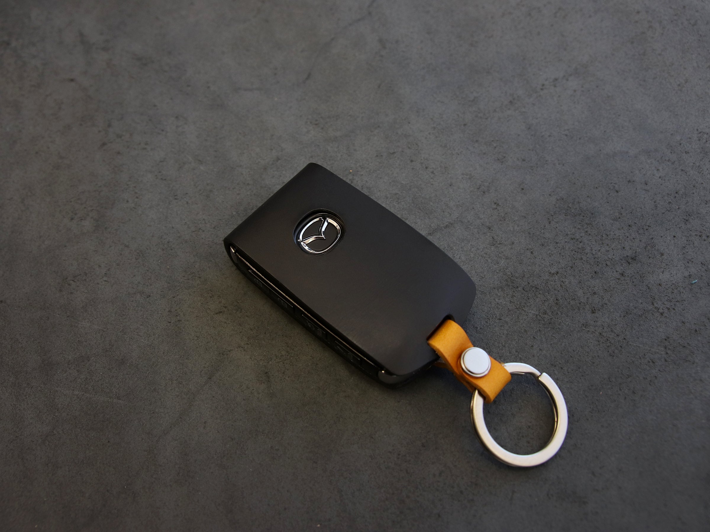 Mazda [02] Leather Key Case - Mazda 3 Base GS, GT, i, Grand Touring, GX, CX-5, CX-30