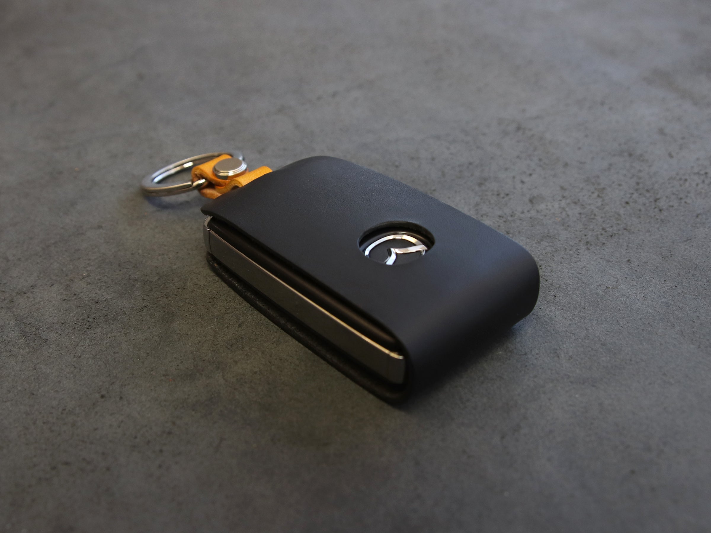 Mazda [02] Leather Key Case - Mazda 3 Base GS, GT, i, Grand Touring, GX, CX-5, CX-30