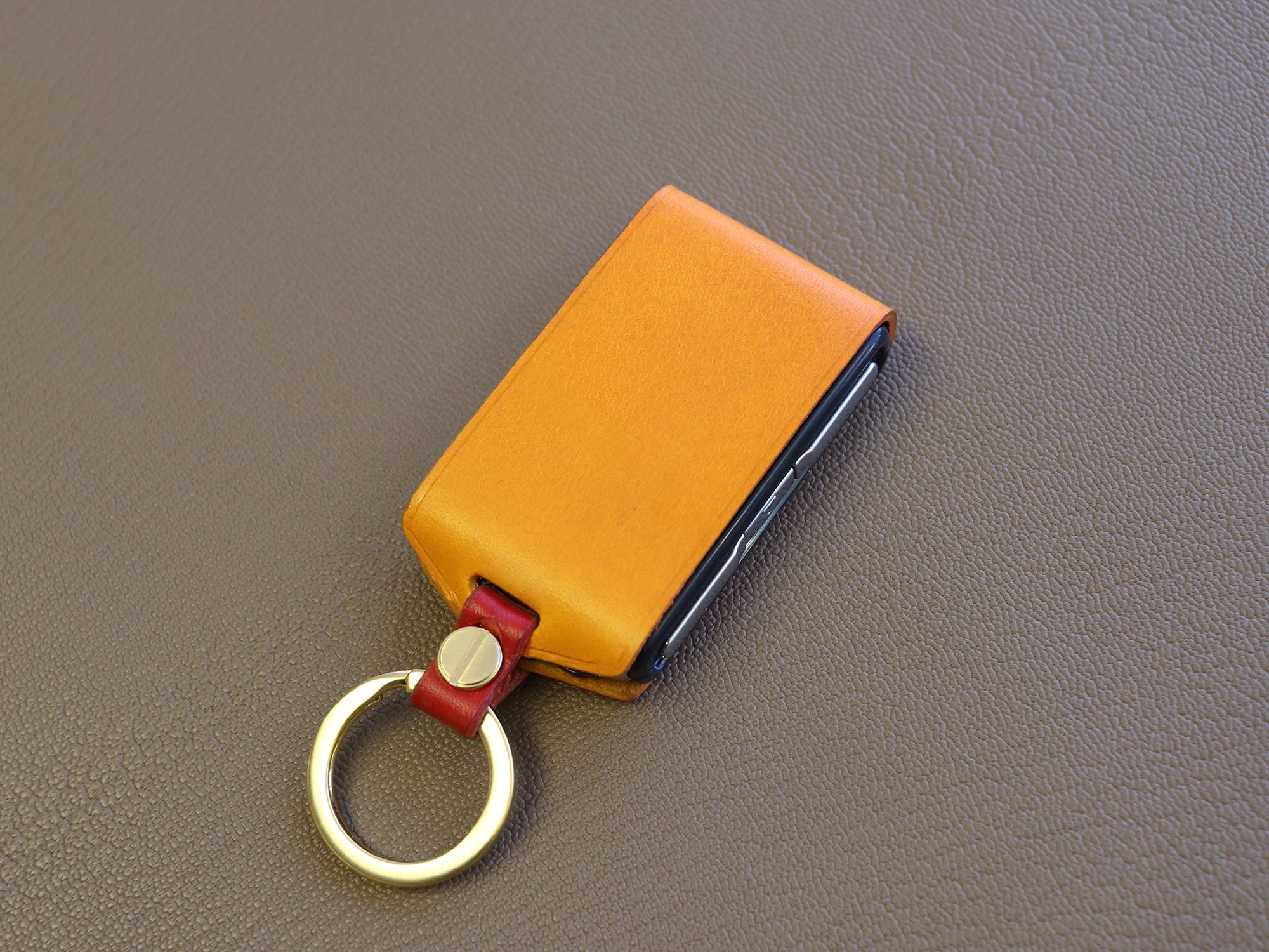 Polestar Series [1] Leather Key Fob Case for Polestar 2 - Italian Leather - Personalized Stamp